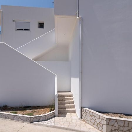Lungo Mare Apartment Генади Екстериор снимка