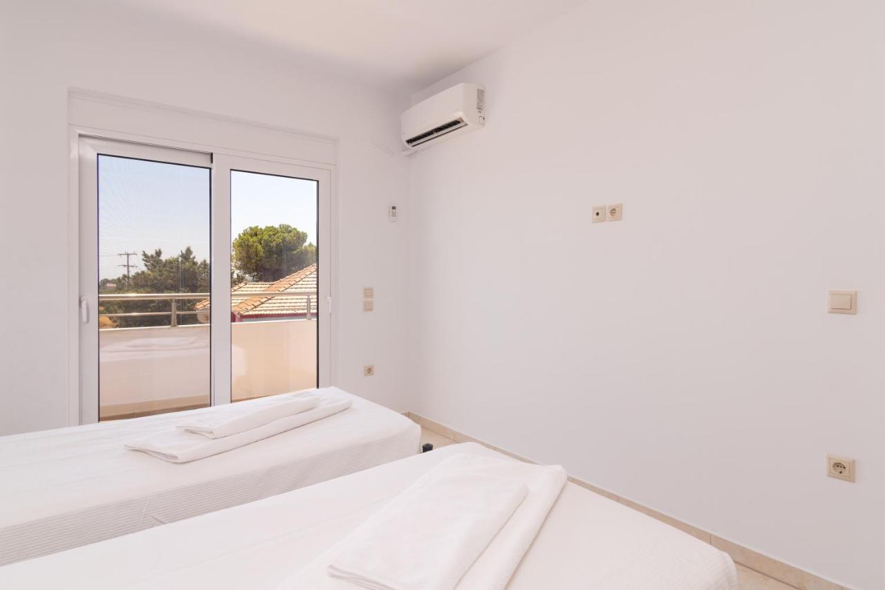 Lungo Mare Apartment Генади Екстериор снимка